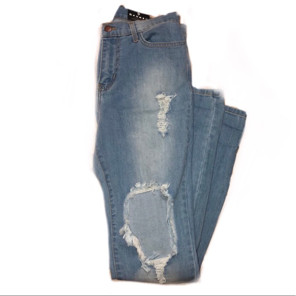 Fashion Nova Jeans - Picture 4 of 6